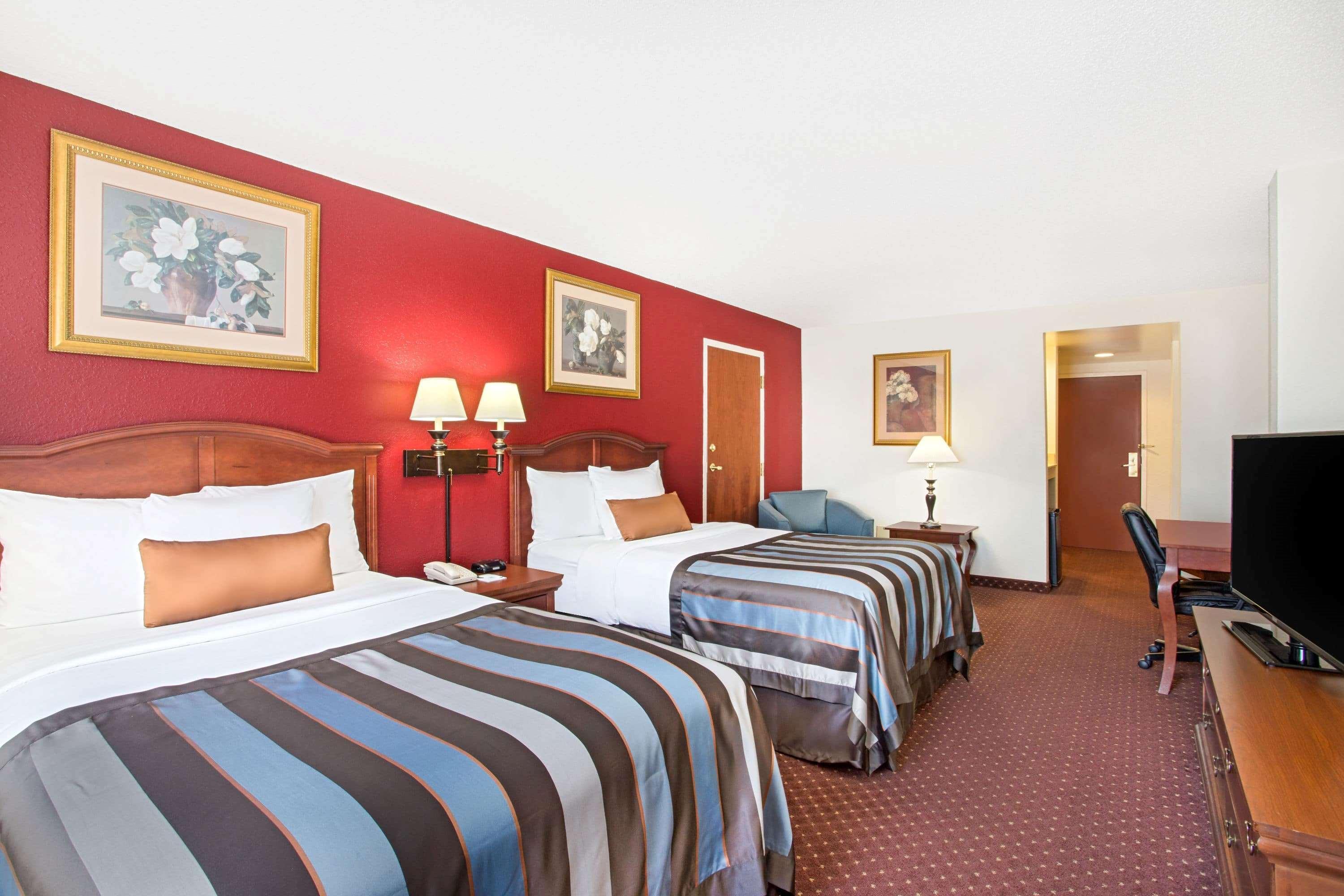 Holiday Inn Express & Suites - Mobile - I-65 By Ihg Exterior photo