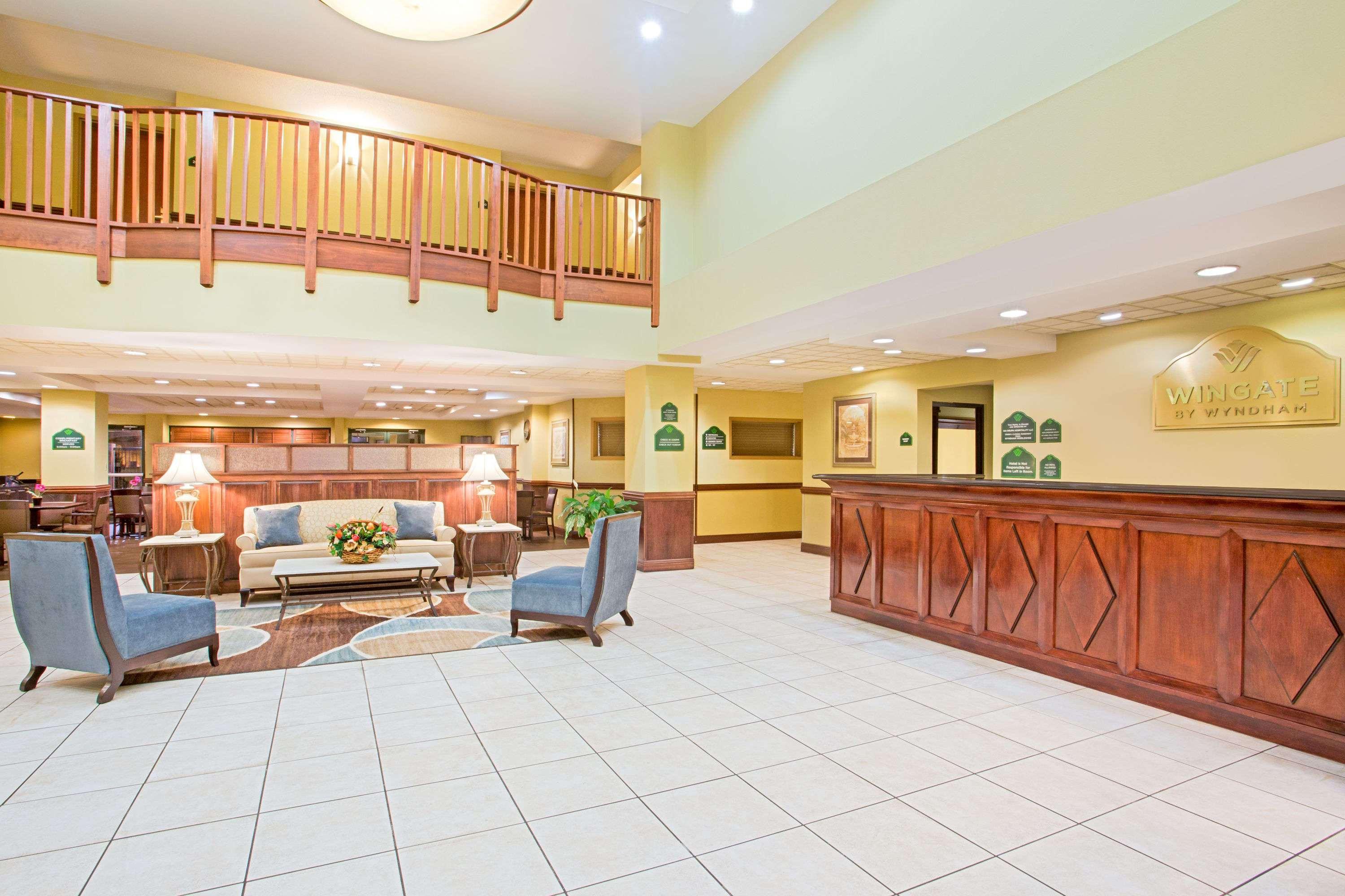 Holiday Inn Express & Suites - Mobile - I-65 By Ihg Exterior photo