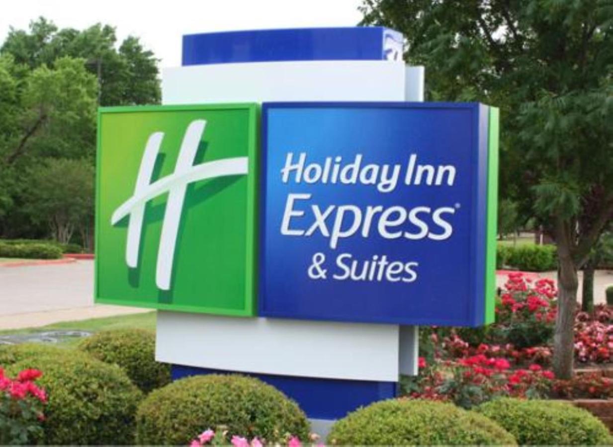 Holiday Inn Express & Suites - Mobile - I-65 By Ihg Exterior photo